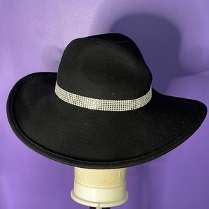 Woman Hat Diamond All Around